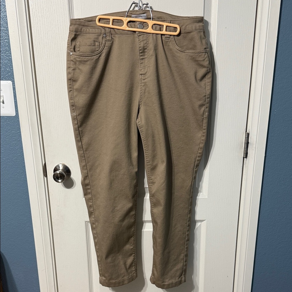 Catherine’s Sateen Stretch Tan Casual Pants 18w